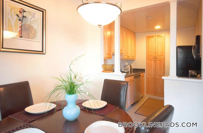 Foto del edificio - 563 VFW Parkway