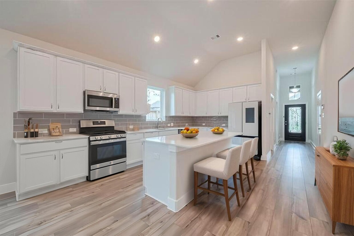 Primary Photo - 200 Catalina Cove Dr