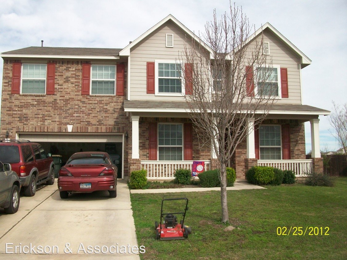 Primary Photo - 4 br, 2.5 bath House - 148 Pine Cove