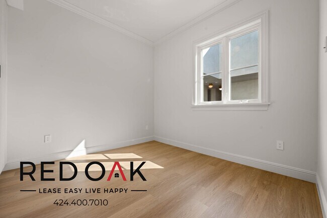 Building Photo - 10 Weeks Free Move-in Special! Brand New L...