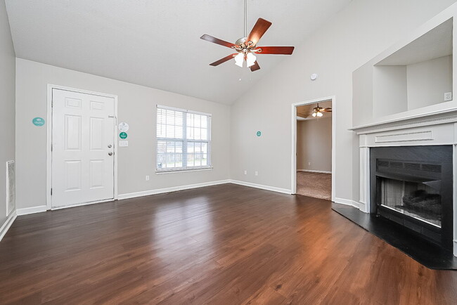 Foto del edificio - 901 Pebble Beach Cir