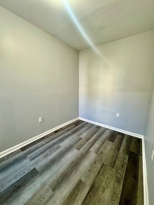 Foto del edificio - Updated 3 Bedroom