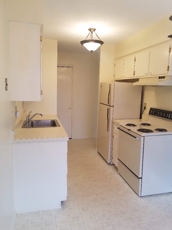 Foto del edificio - 930 6th St S