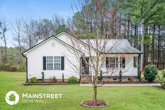 Building Photo - 241 Sommerset Dr