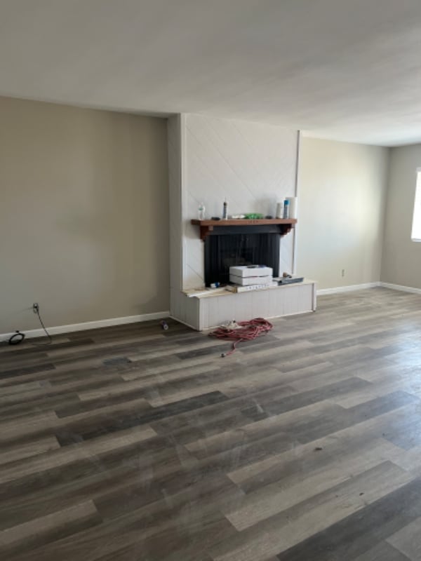 Building Photo - 2400 Ripple Dr