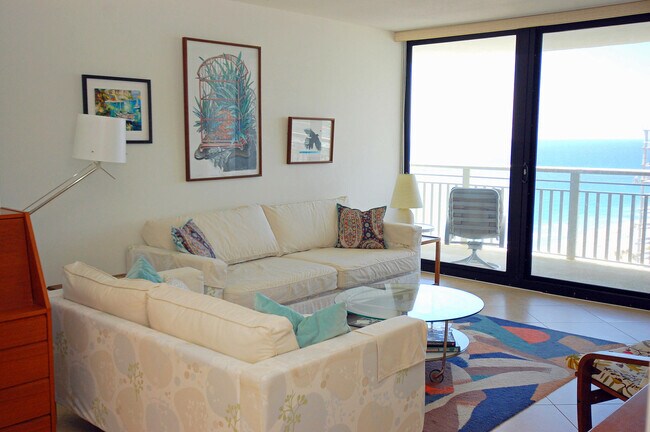 Building Photo - 3000 N Ocean Dr