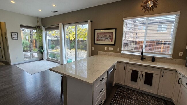 Building Photo - Single Story South Reno Home in Gated Community