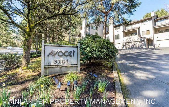 Building Photo - 3 br, 2.5 bath House - 3101 MCNARY PARKWAY #9