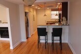 Primary Photo - 7078 N Wolcott Ave