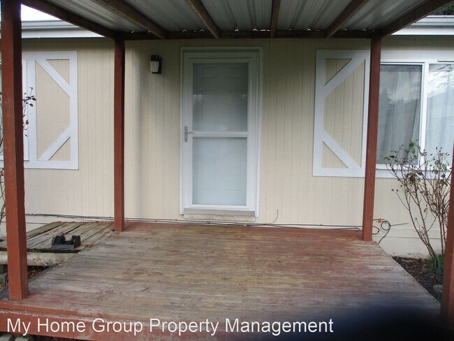 Foto del edificio - 3 br, 2 bath House - 35115 30th Ave S