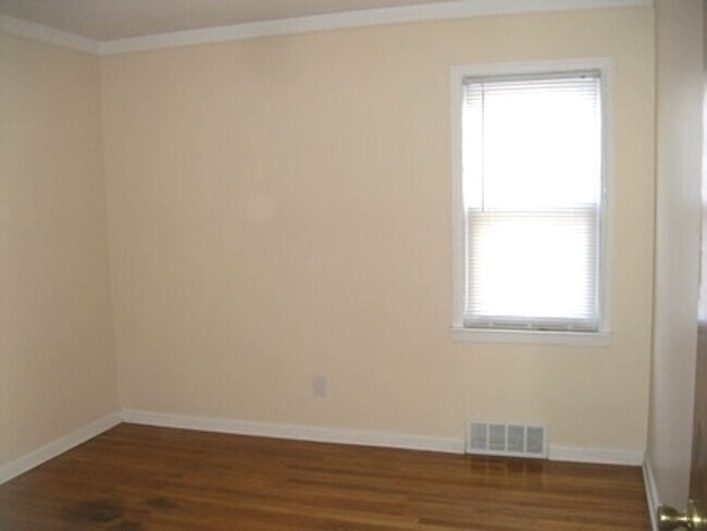 Foto del edificio - 21536 Panama St