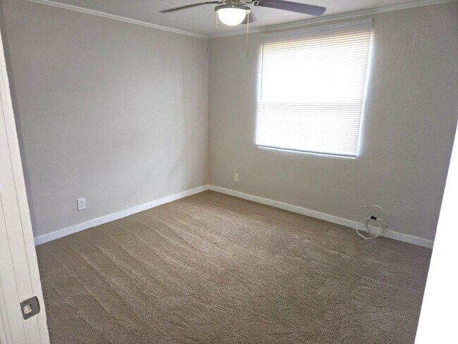 Foto del edificio - 5614 Atlee Ave