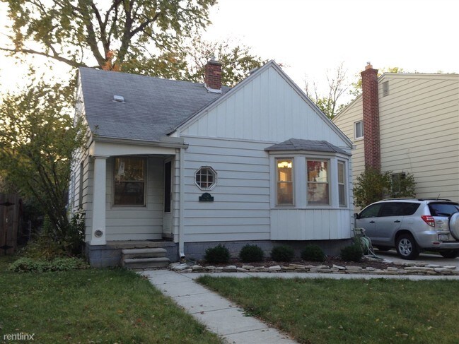 Building Photo - 124 S Wilson Ave