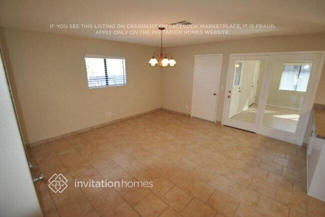 Building Photo - 945 W Gemini Dr