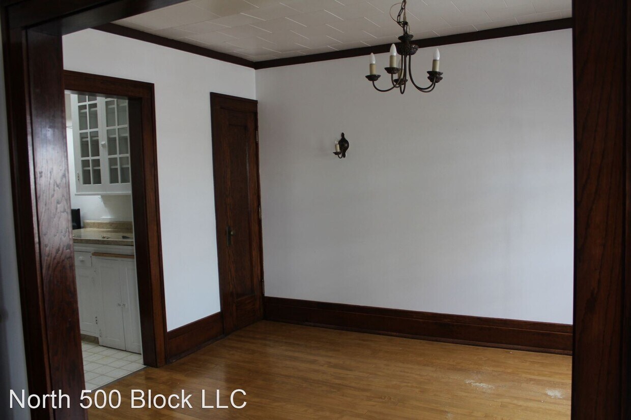 Building Photo - Studio, 1 bath Apartment - 516 1/2 Broadway