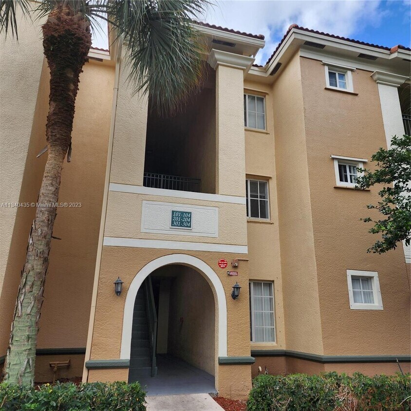 2586 Centergate Dr Unit 203, Miramar, FL 33025 Apartment for Rent in
