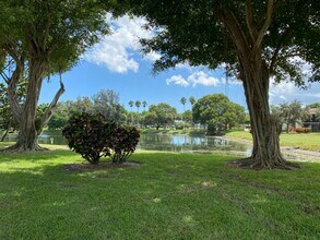 Building Photo - 15496 Lakes of Delray Blvd