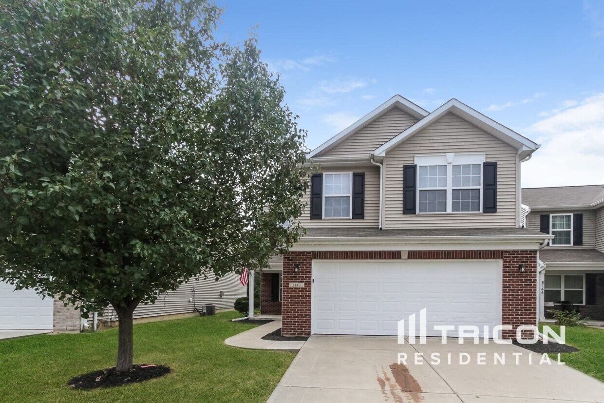 Foto principal - 8140 Carina Dr