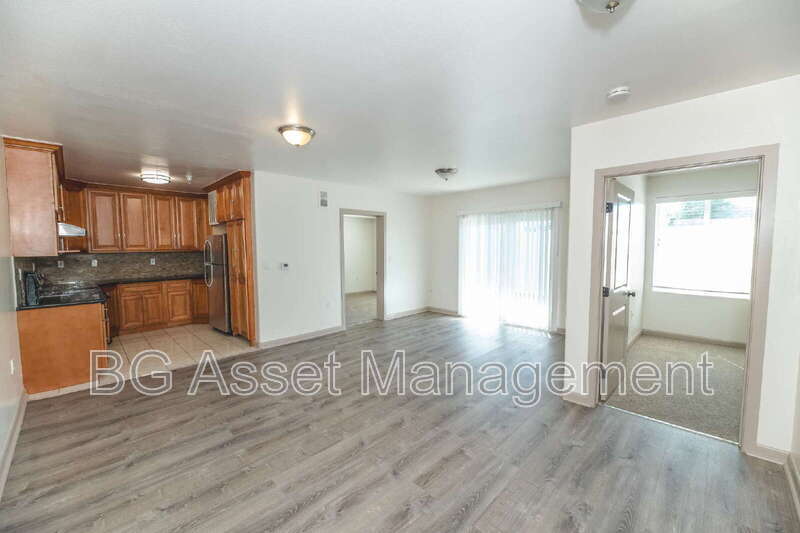 Foto principal - 1459 MacArthur Blvd