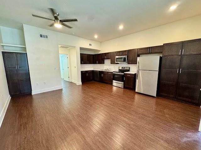 Foto del edificio - 726 E Emma Ave