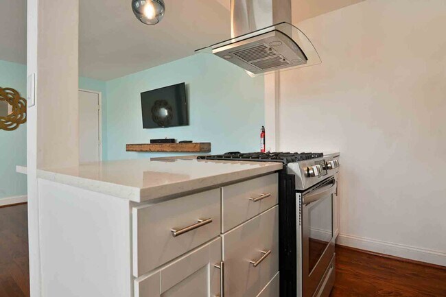 Foto del edificio - 4810 Quarles St NE