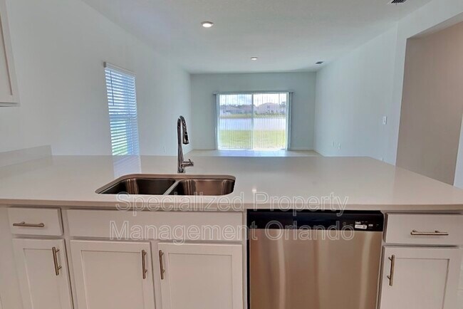 Foto del edificio - 177 Citrine Lp