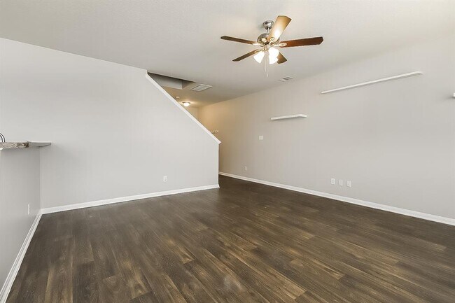 Building Photo - 5902 Golden Cove Rd