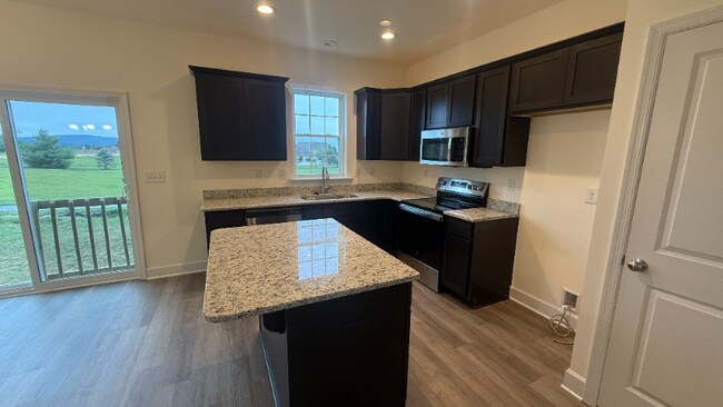 Foto del edificio - 3615 Fieldstone Dr