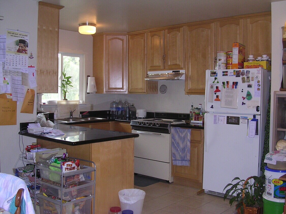 Building Photo - 10764 Stevens Canyon Rd