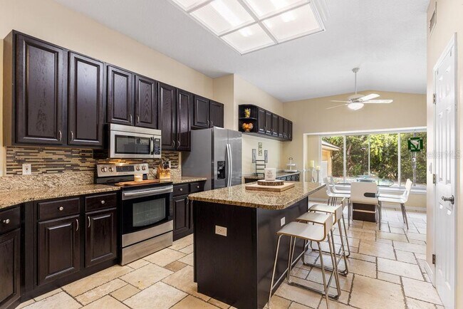 Foto del edificio - 11634 Nellie Oaks Bend