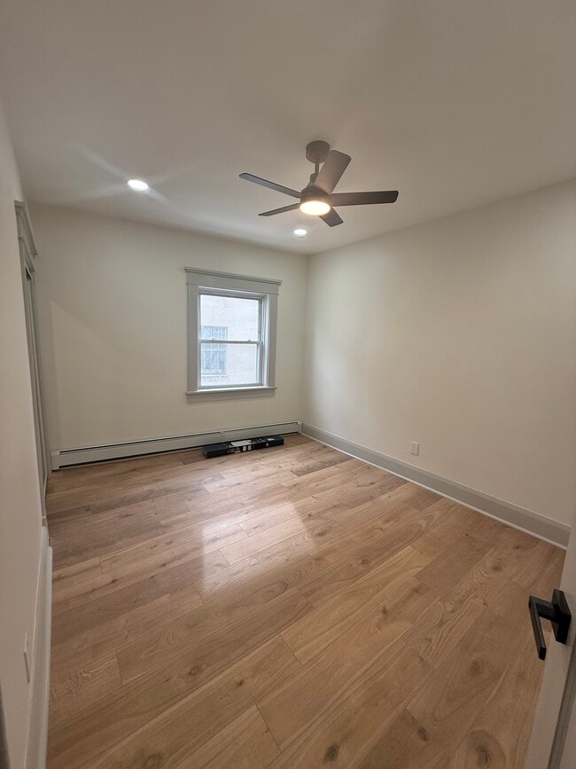 Bedroom 2 - 2929 Delaware Ave