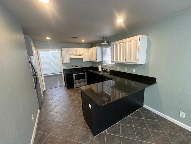 Foto del edificio - 9322 E 92nd St S