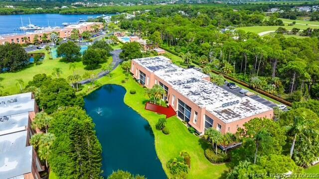 Foto del edificio - 3100 SE Pruitt Rd