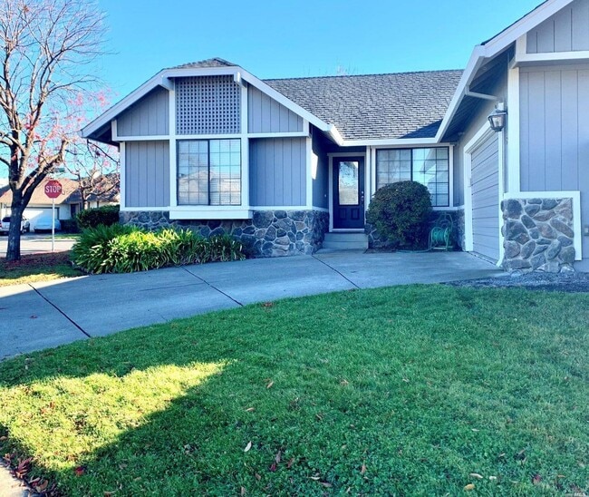 Building Photo - 942 Wood Sorrel Dr
