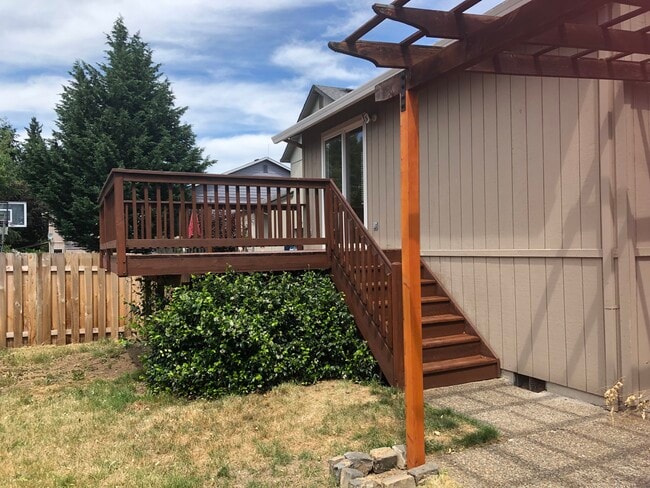 Deck - 12289 SW 114th Ter