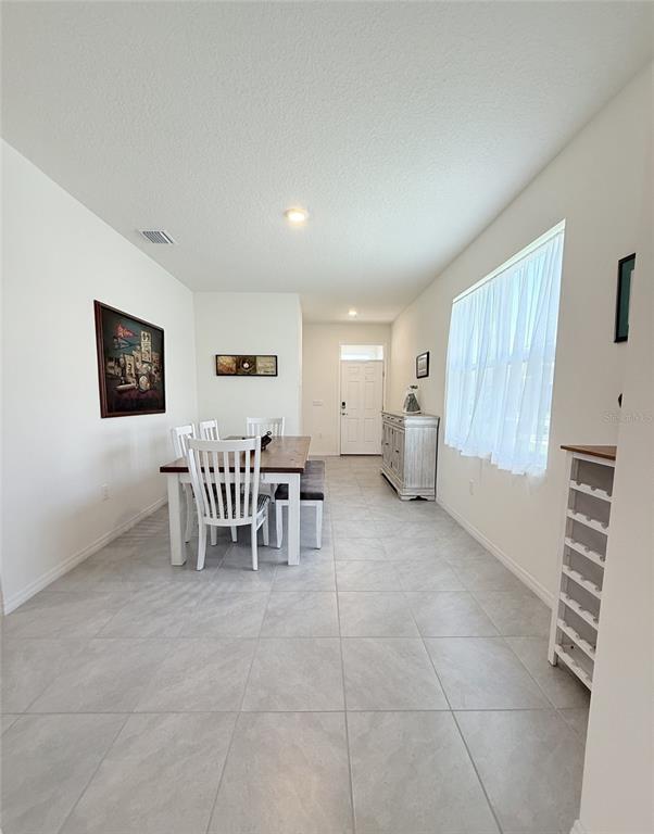 Foto del edificio - 5553 NW 40th Loop