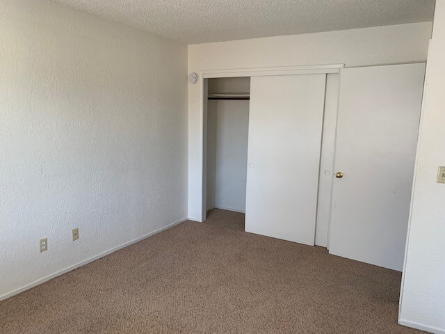 Building Photo - 6480 Ardilla Ave