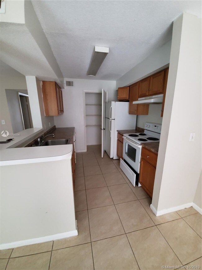 Foto del edificio - 815 W Boynton Beach Blvd
