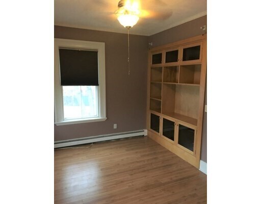 Building Photo - 40 Crescent Ave