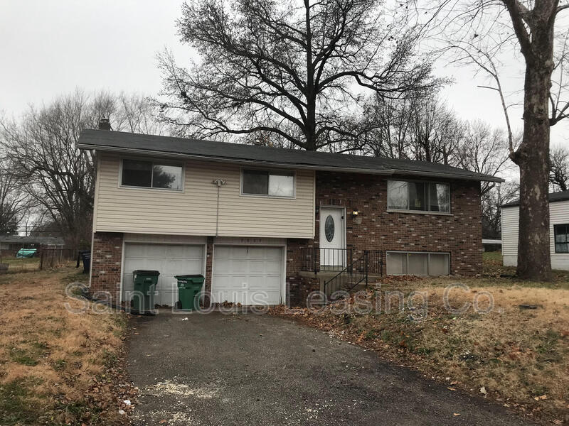 9809 Balboa Dr, Dellwood, MO 63136 House for Rent in Dellwood, MO