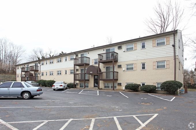 Foto principal - 813 rosemont Ave