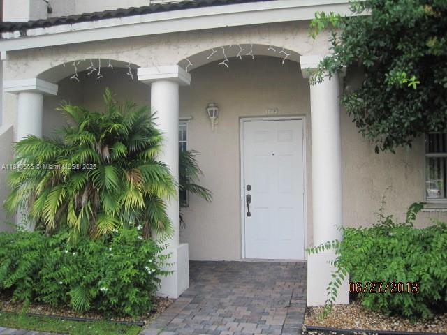 Building Photo - 5630 NW 114th Path