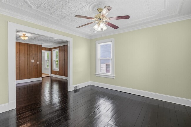Foto del edificio - 1391 Worcester St