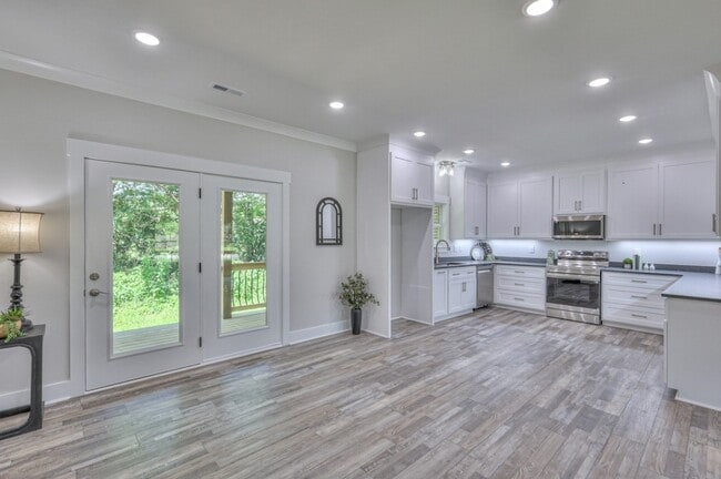 Foto del edificio - 3931 Taylors Store Rd