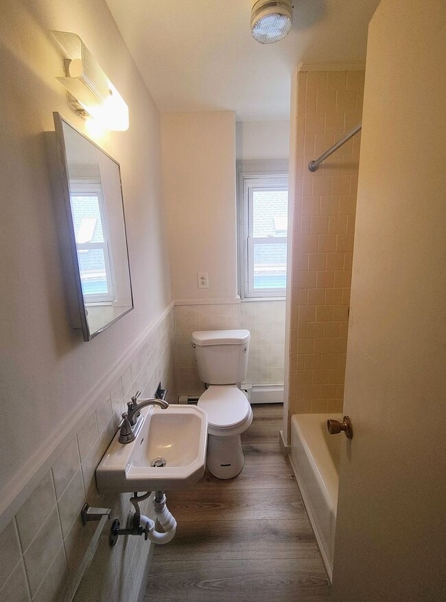 Building Photo - 31-33 Pitman Street