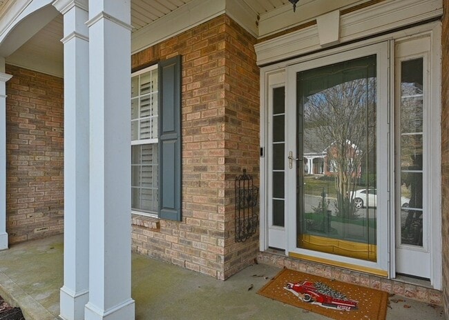 Building Photo - 1527 Gesshe Ct