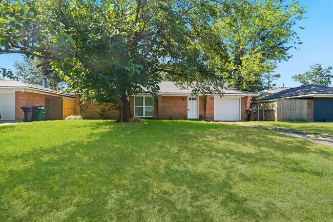 Building Photo - 5109 Nina Lee Ln