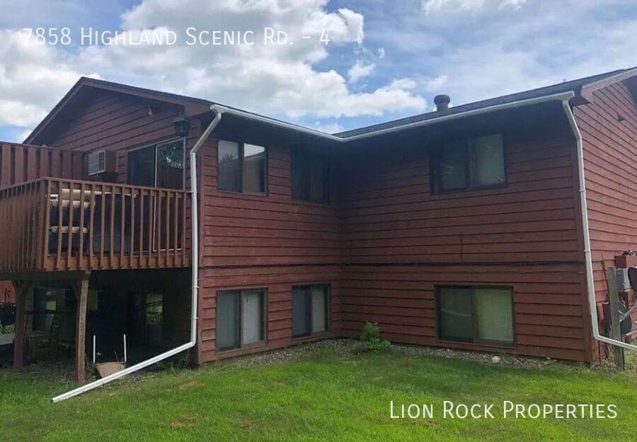 Building Photo - 7858 Highland Scenic Dr