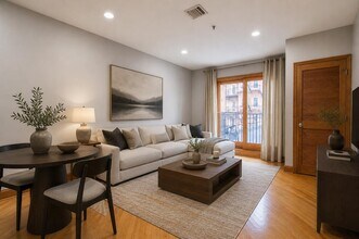 Building Photo - 407 Adams St