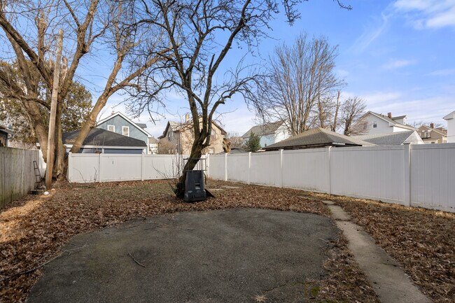 Foto del edificio - 170 Allston St